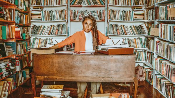 Maison d’édition vs. Auto-édition : comment faire son choix ?